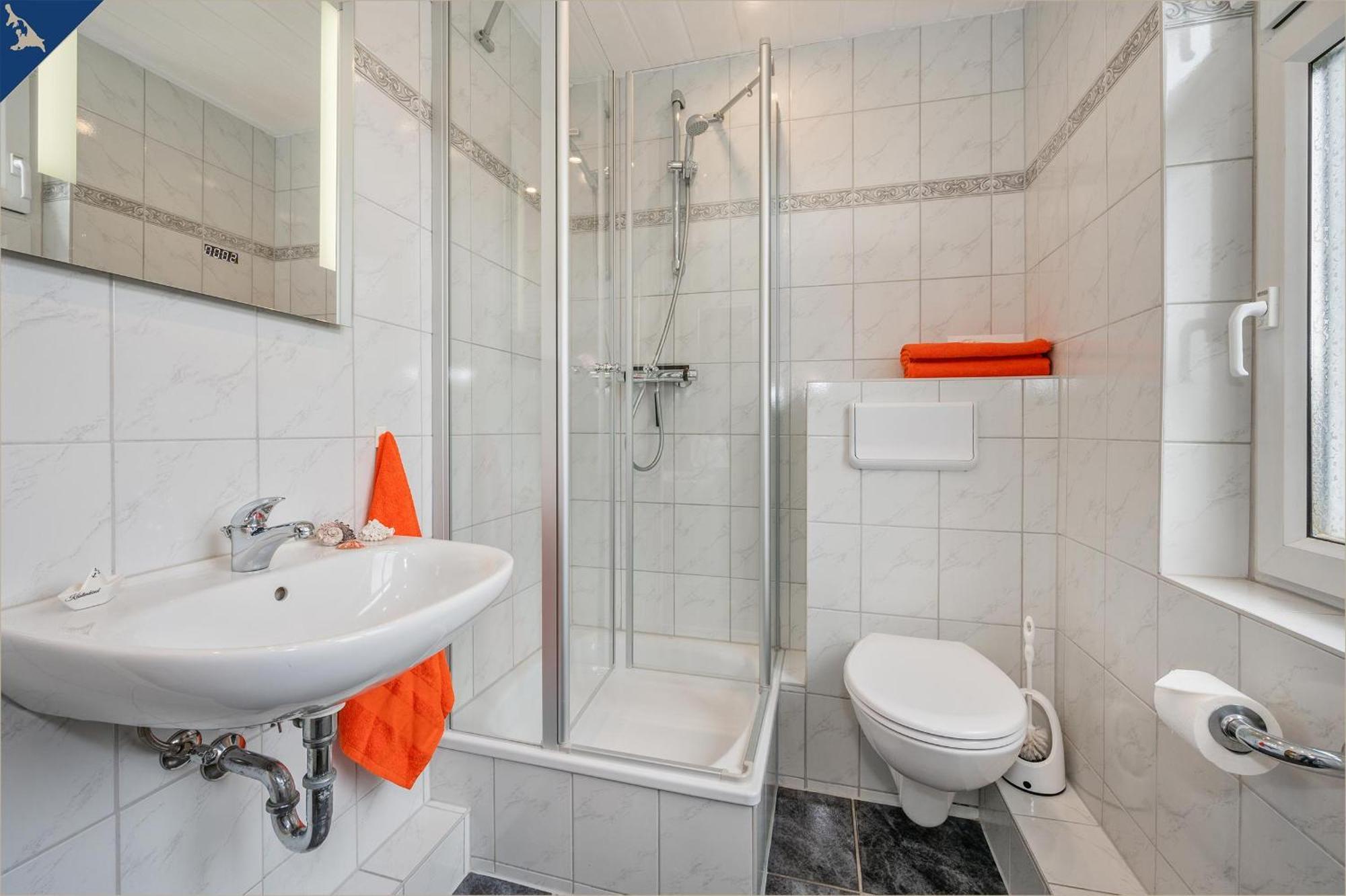 Villa Holtz Ferienwohnung Holtz 2 ツィノヴィッツ エクステリア 写真